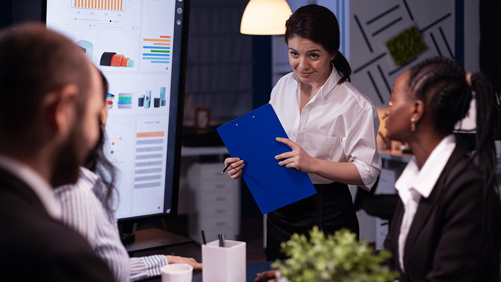 Ótica moderna e dados: relatórios gerenciais essenciais para decisões eficazes